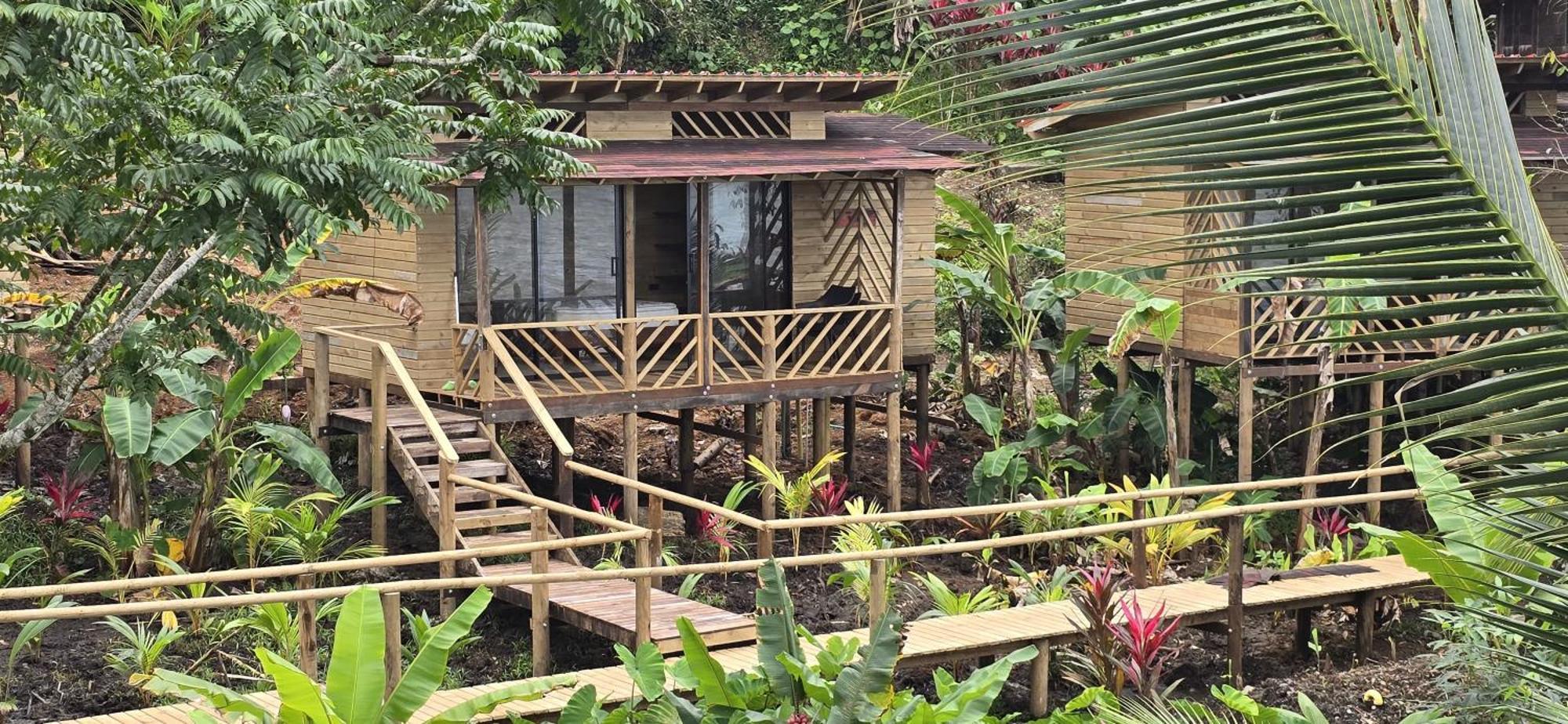 Pacific Nuqui Lodge Eksteriør billede